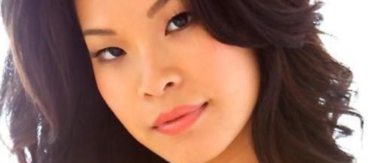 Jessica Chow Co-Stars on “Jane the Virgin”